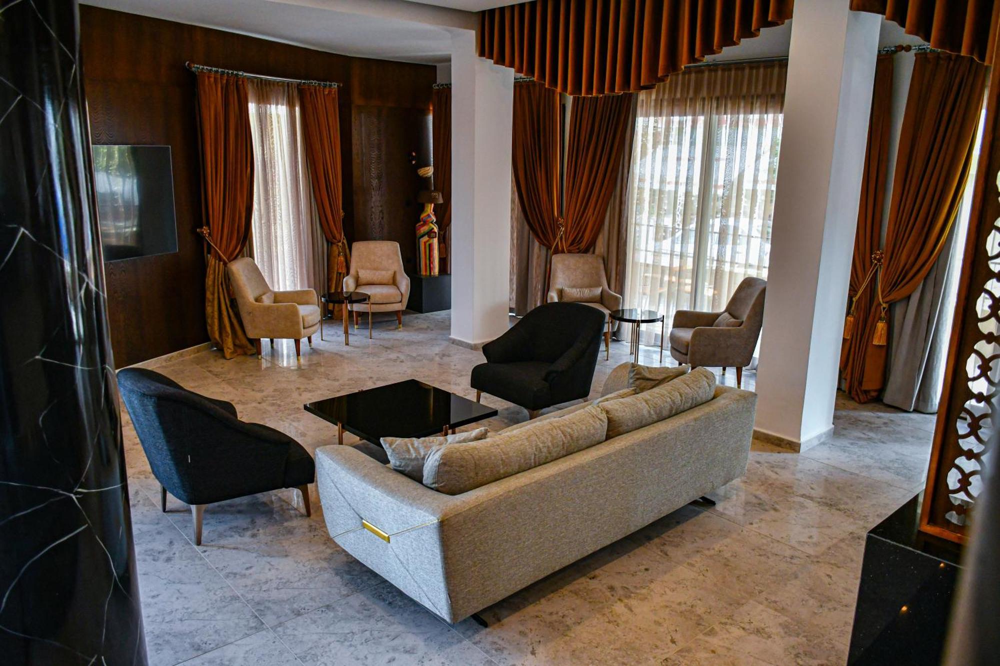 Dorana Hotel