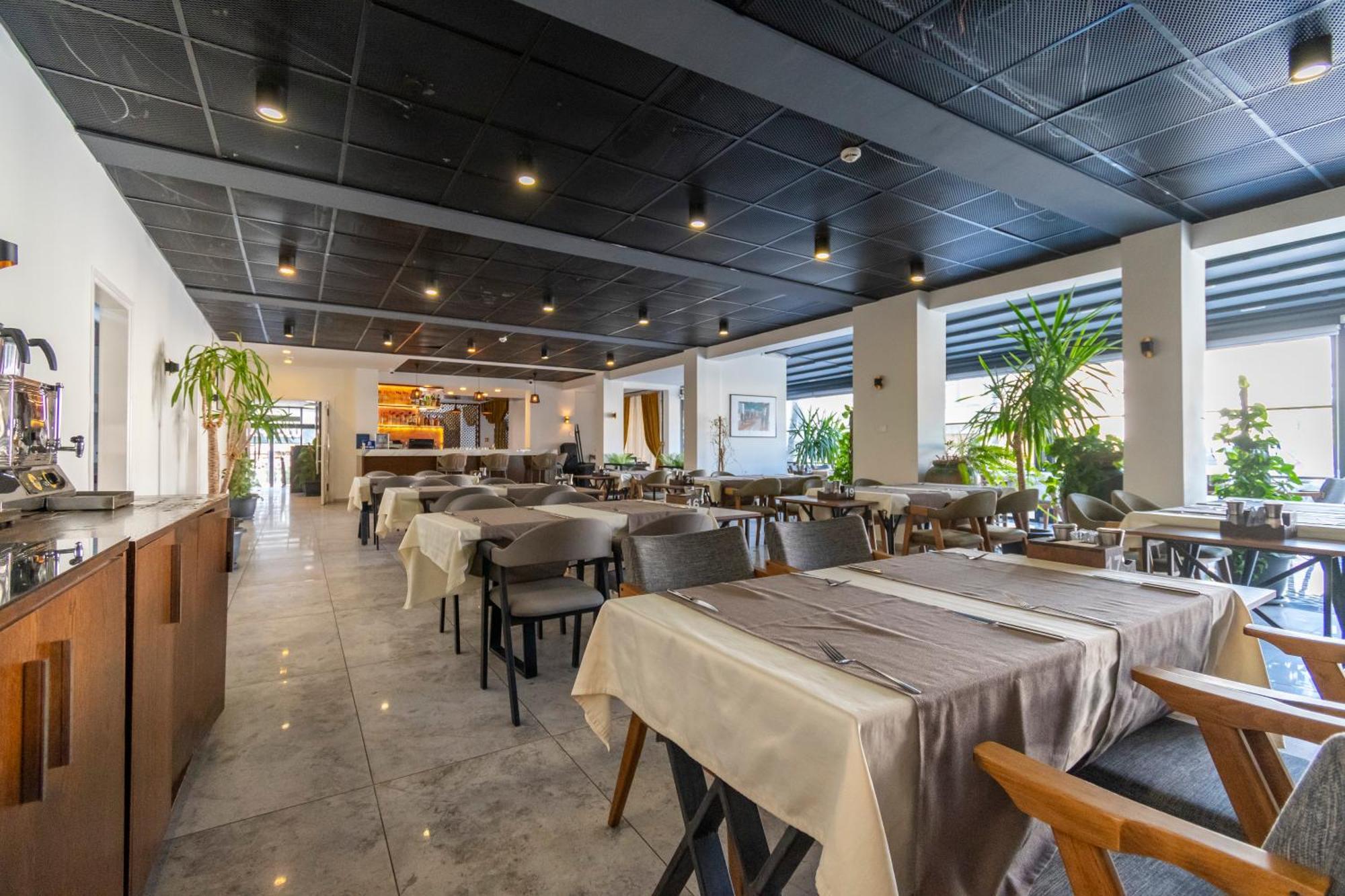 Hotel Dorana Kyrenia (Northern Cyprus)